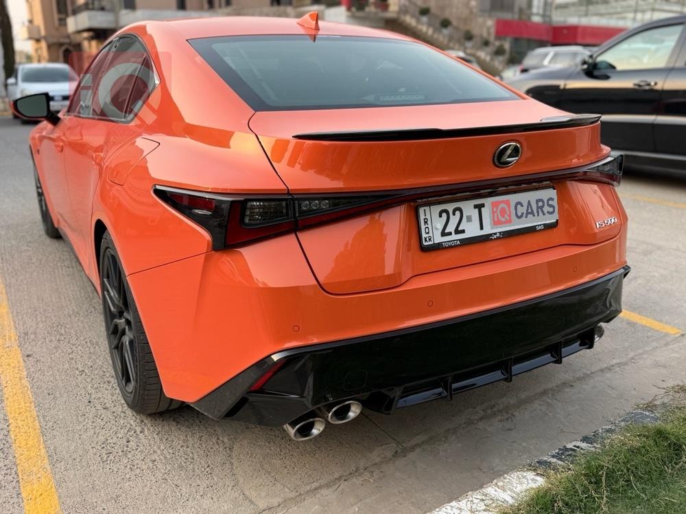 Lexus IS